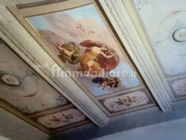 Appartamento in vendita a Livorno