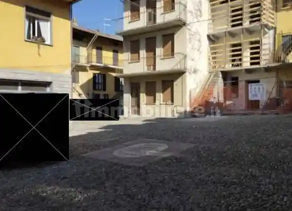 Casa indipendente in vendita a Ranco