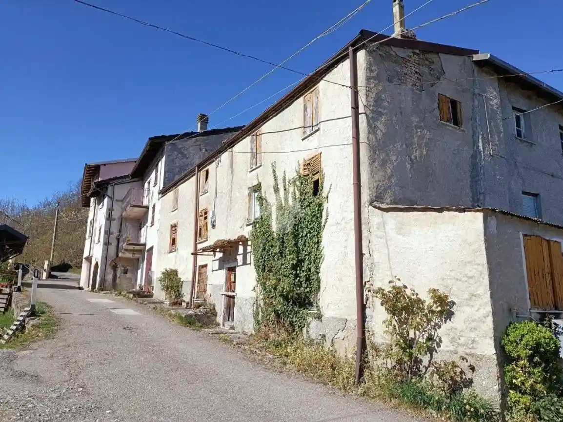 Casa indipendente in vendita a Cantalupo Ligure