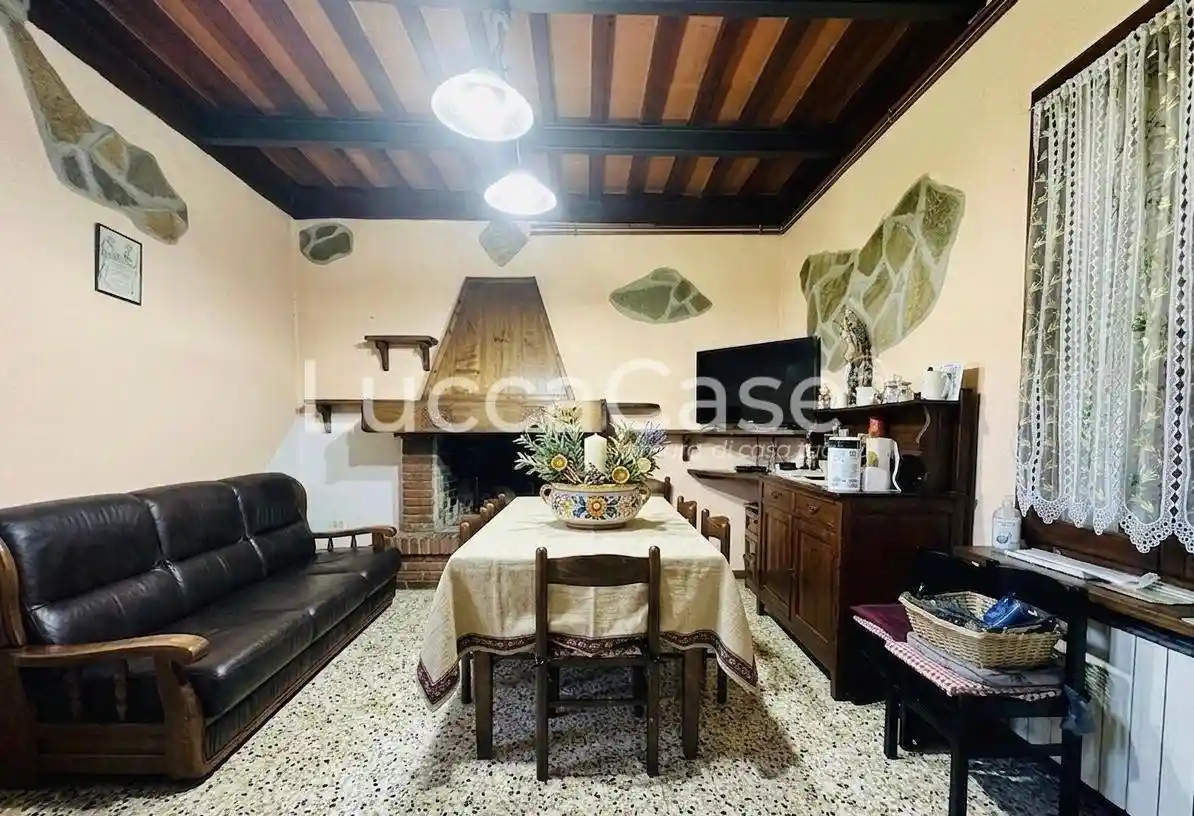 Casa indipendente in vendita a Barga