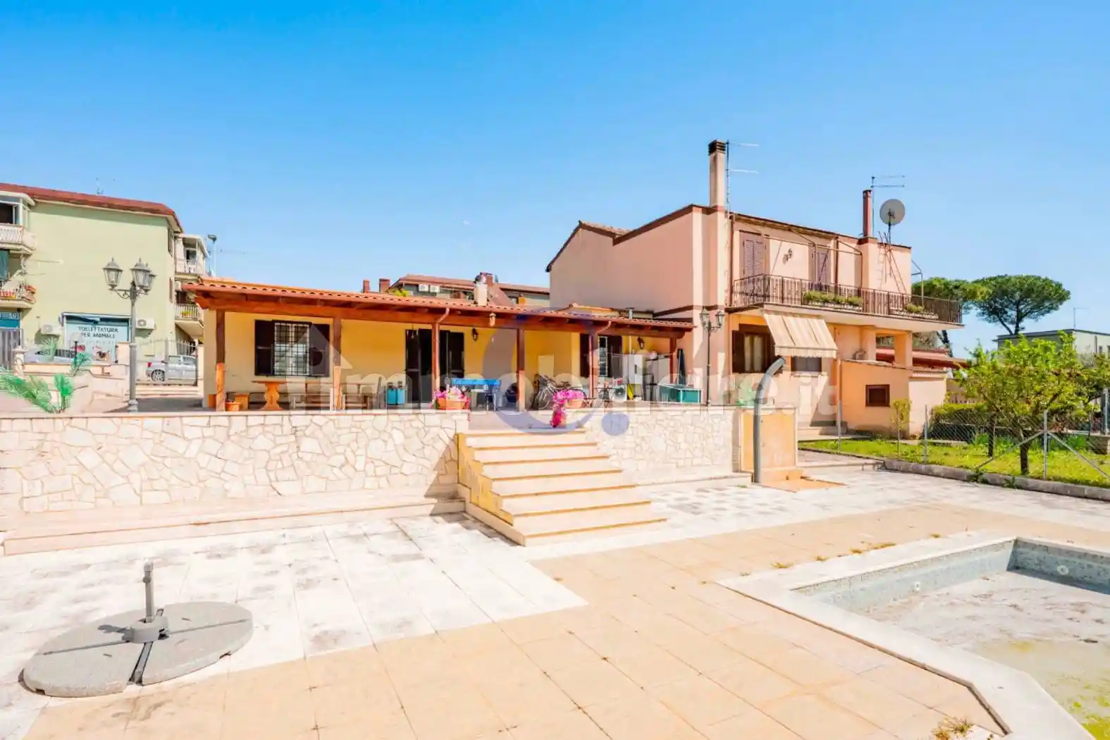 Appartamento in vendita a Guidonia Montecelio