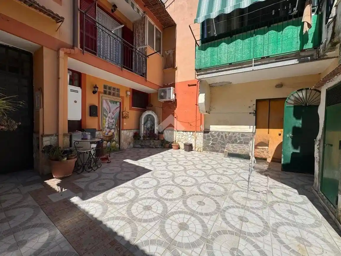 Appartamento in vendita a Casola di Napoli