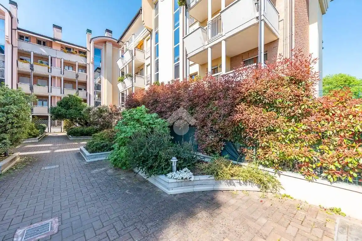 Appartamento in vendita a Rescaldina