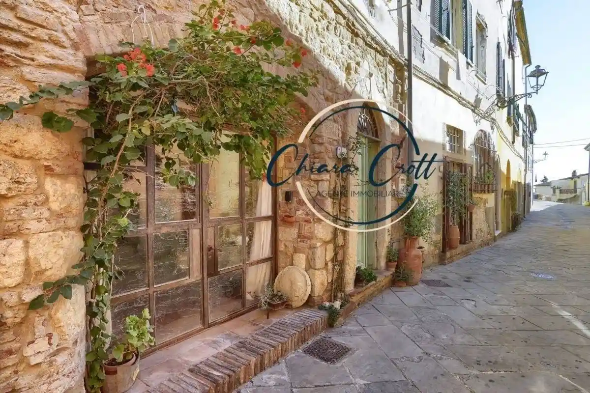 Appartamento in vendita a Rosignano Marittimo