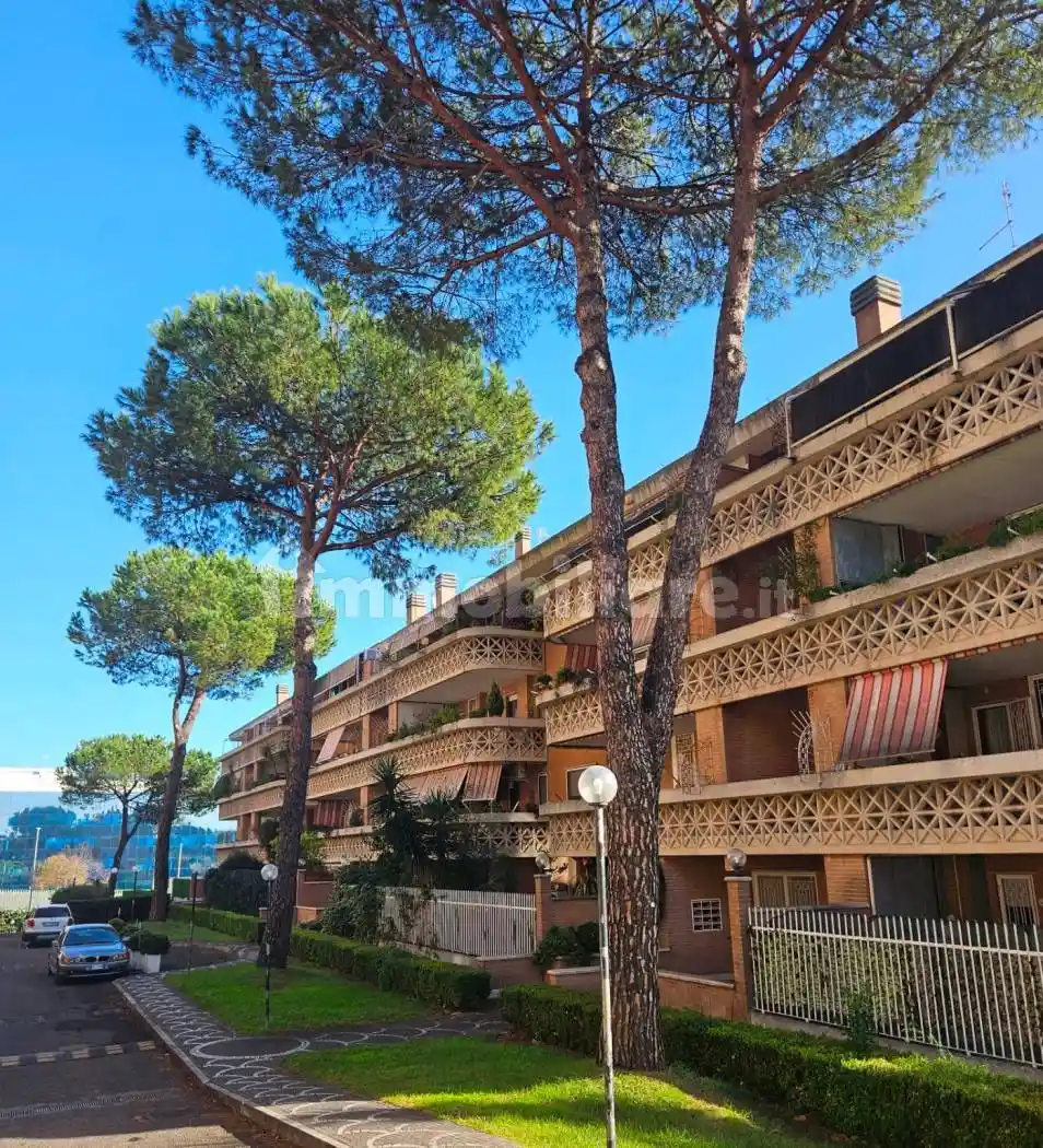 Appartamento in vendita a Roma