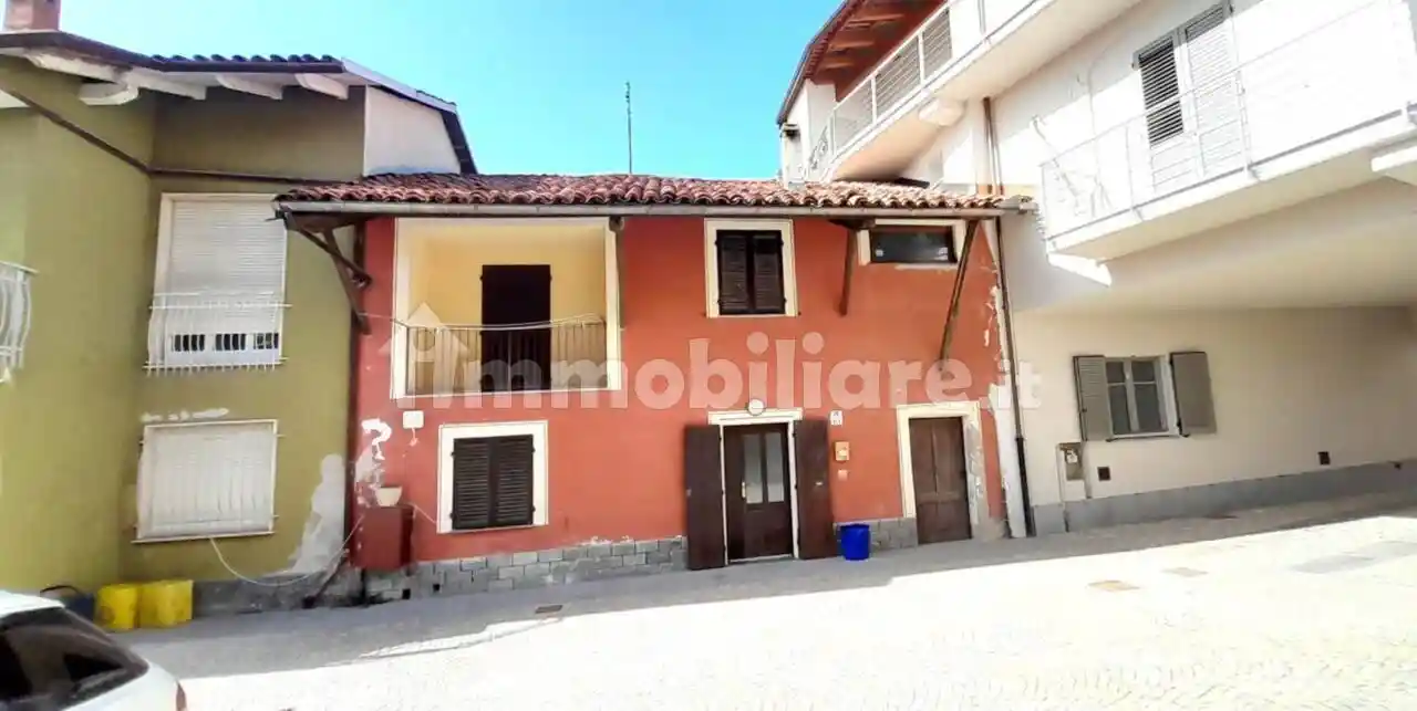 Casa indipendente in vendita a Farigliano