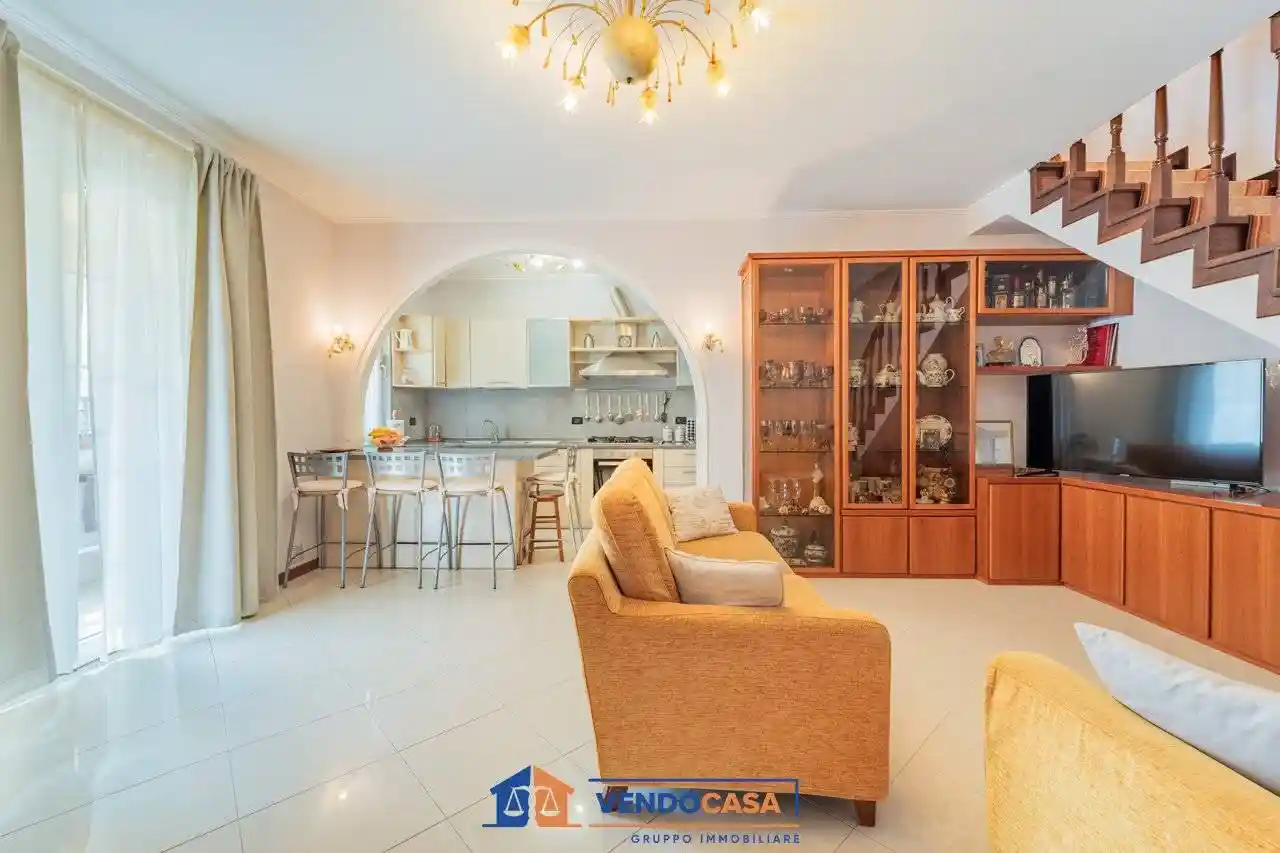 Appartamento in vendita a Massa