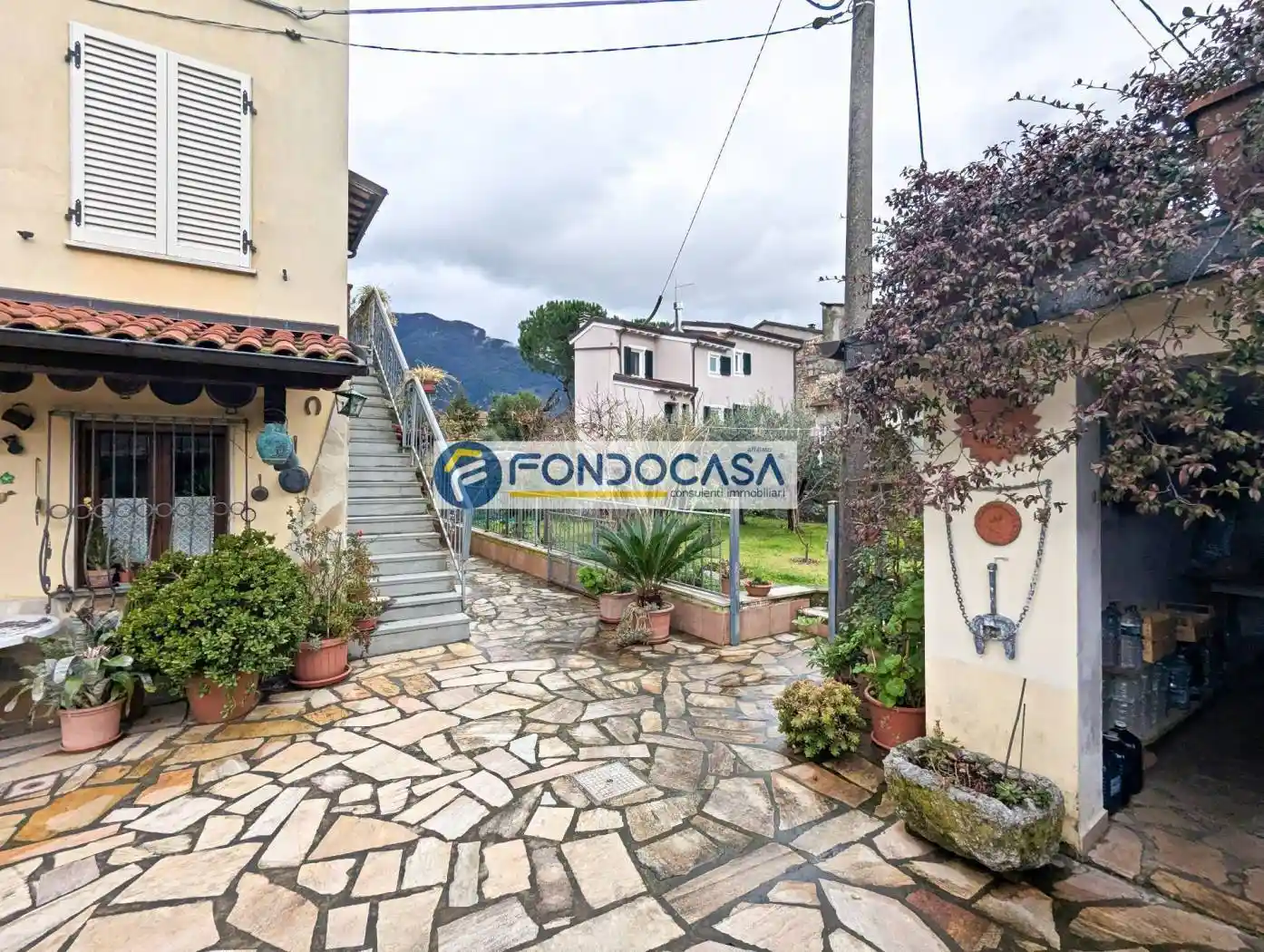 Casa indipendente in vendita a Camaiore