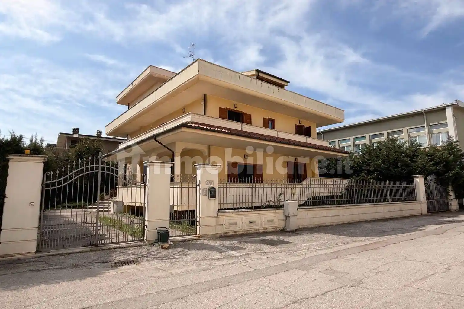 Villa in vendita a Alba Adriatica