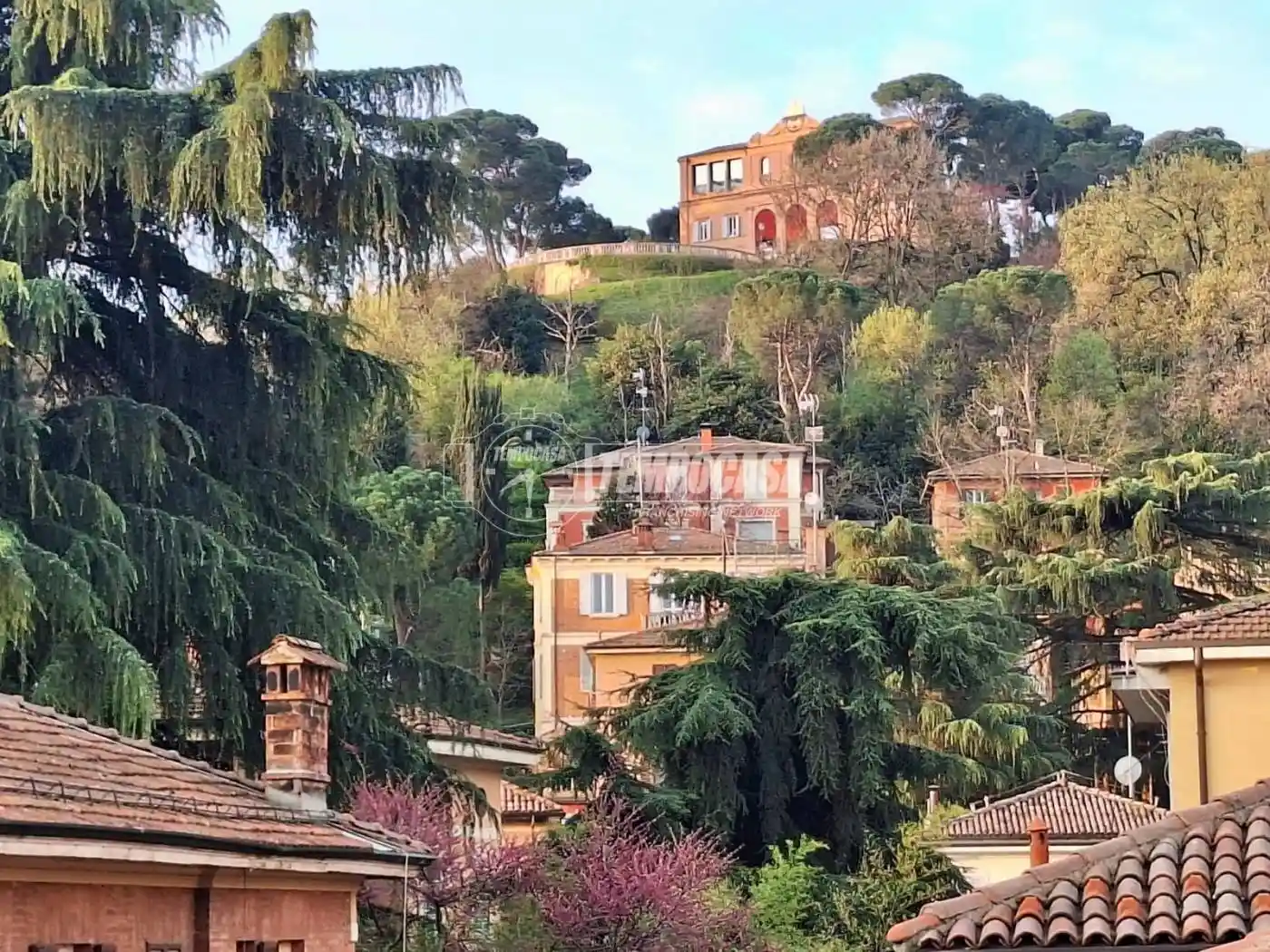 Appartamento in vendita a Bologna