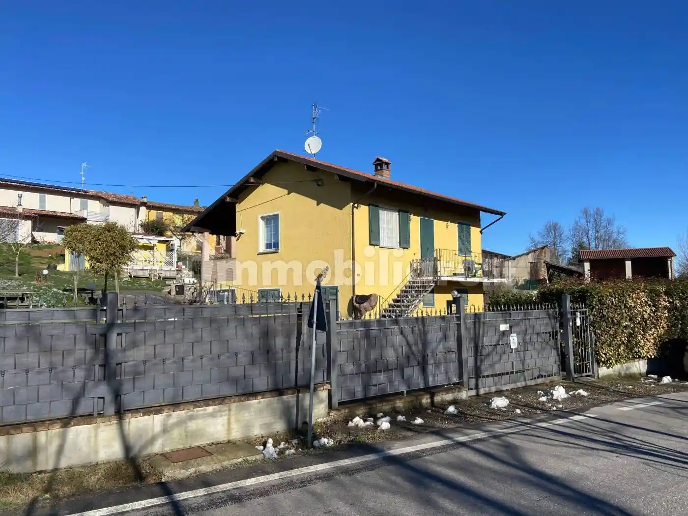Villa in vendita a Colli Verdi