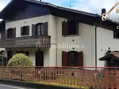 Villa in vendita a Capizzone