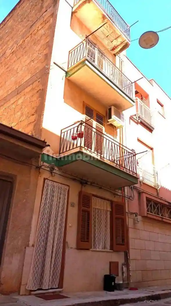 Villa in vendita a Altavilla Milicia