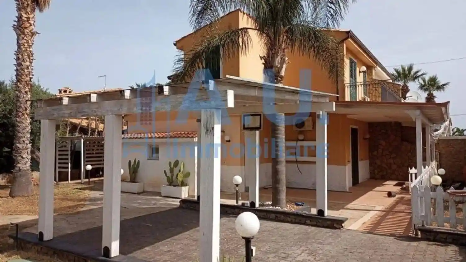 Villa in vendita a Altavilla Milicia