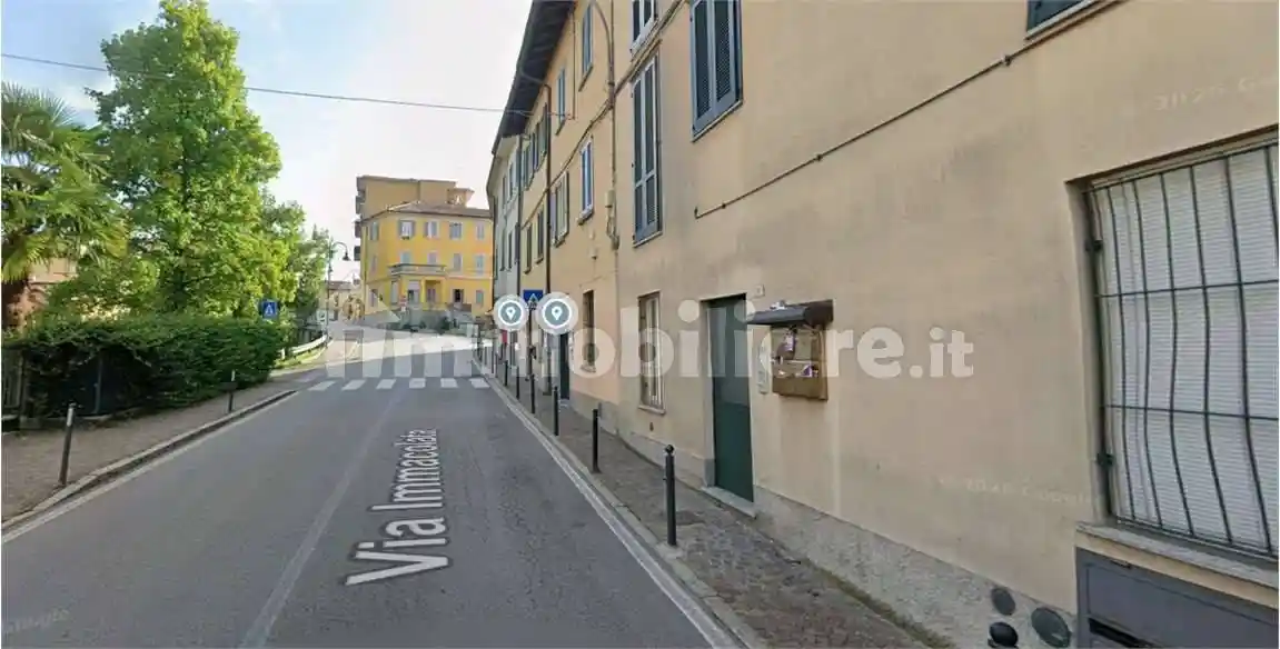 Appartamento in vendita a Monticello Brianza