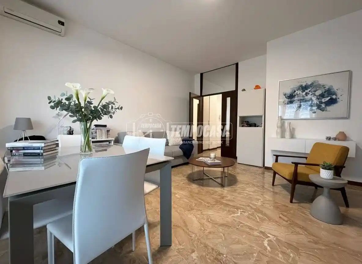 Appartamento in vendita a Monza