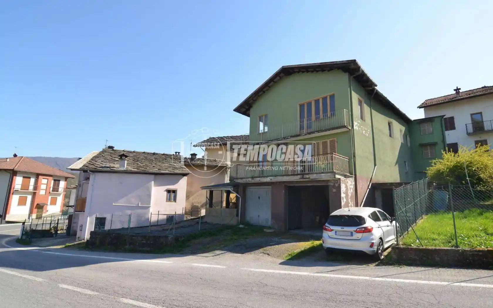 Casa indipendente in vendita a Traves