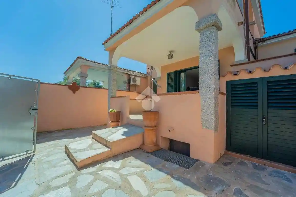 Villetta a schiera in vendita a San Teodoro