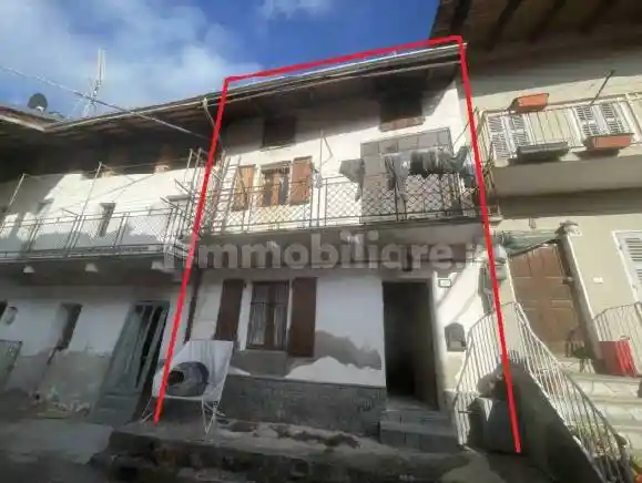 Casa indipendente in vendita a Strona