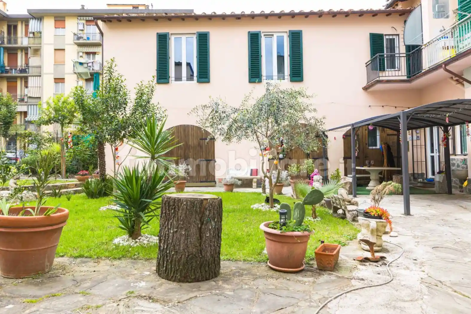 Casa indipendente in vendita a Firenze