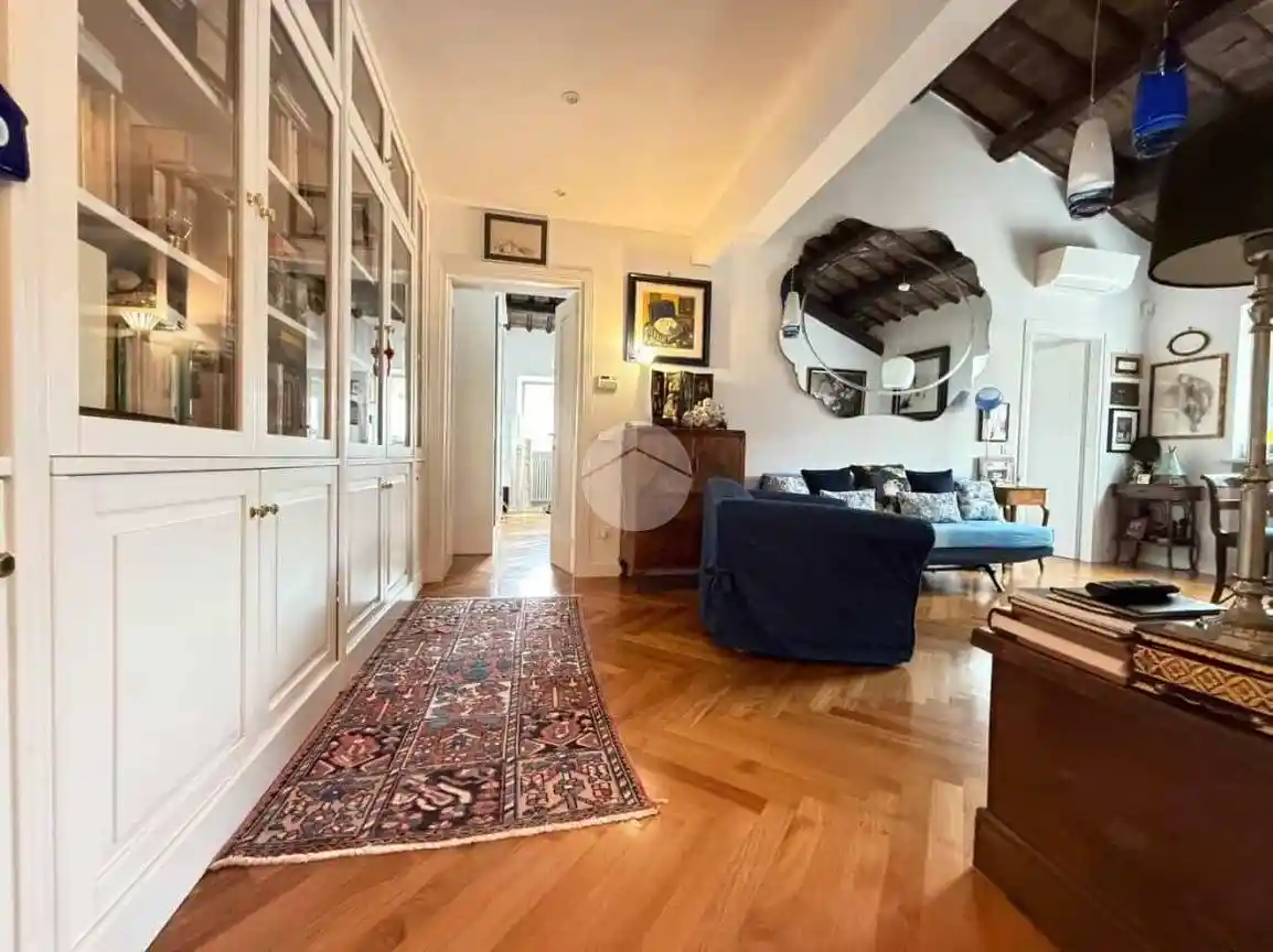 Appartamento in vendita a Roma