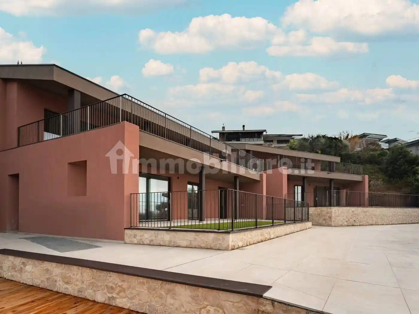 Appartamento in vendita a Torri del Benaco