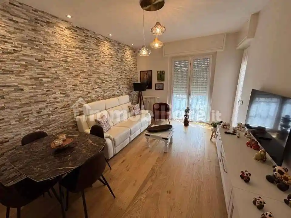 Appartamento in vendita a Induno Olona