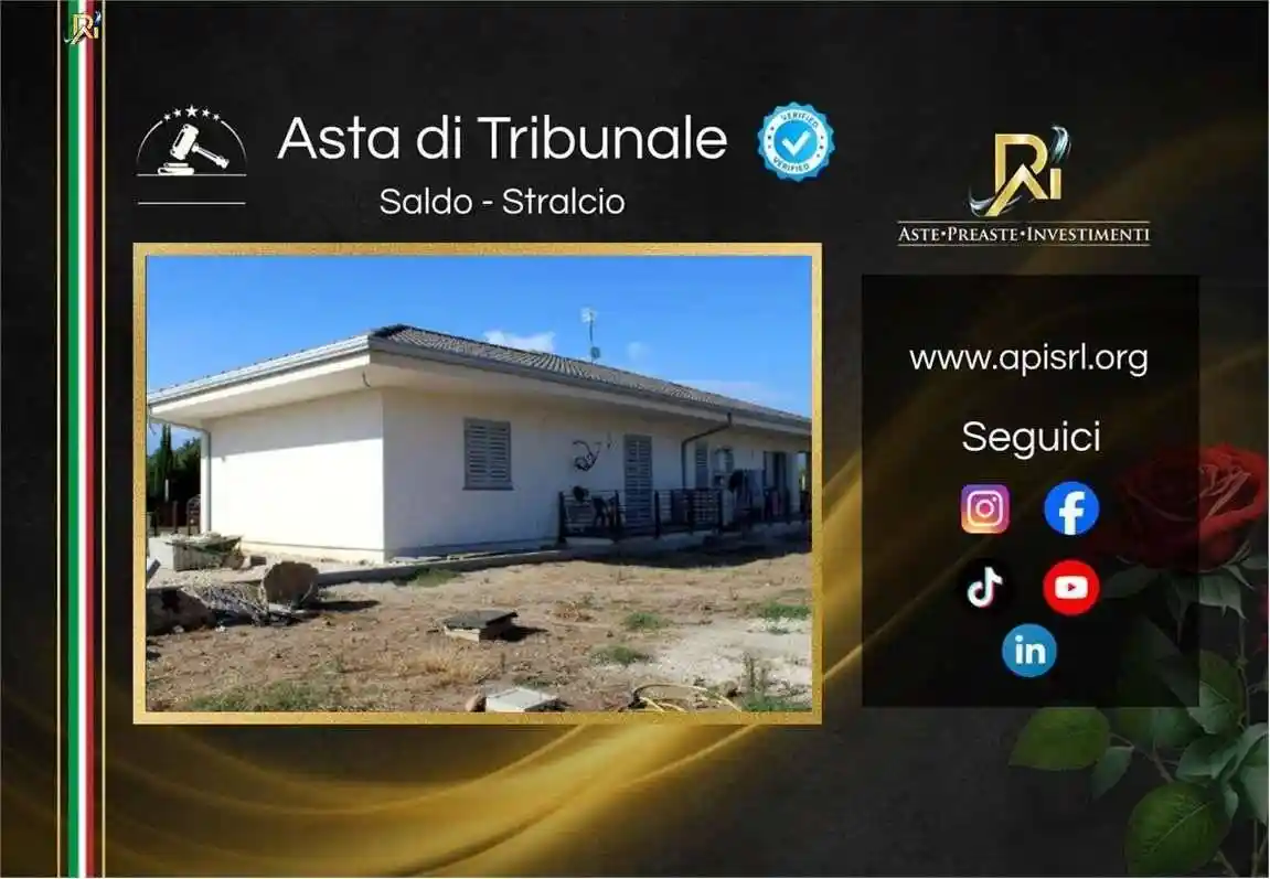 Villa in vendita a Cellole