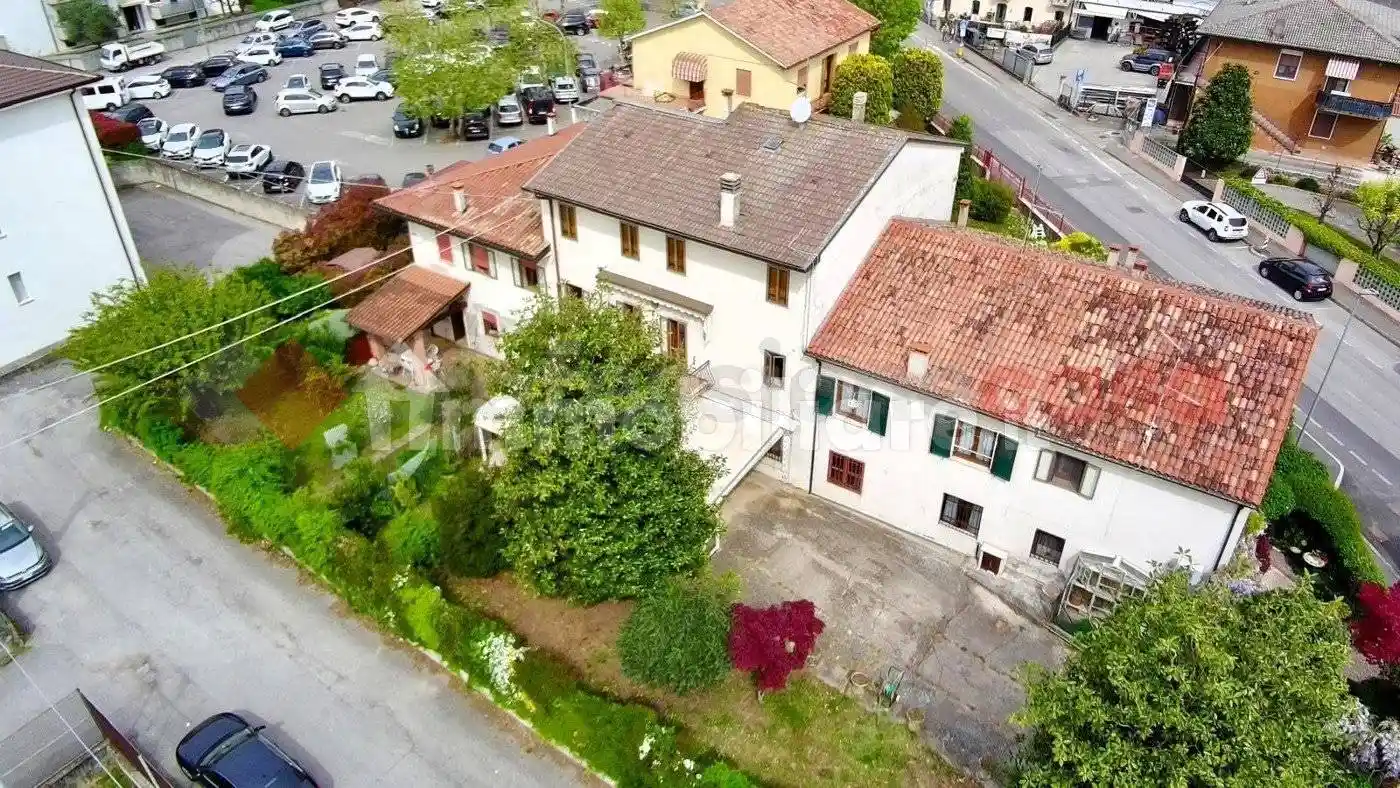 Casa indipendente in vendita a Lonigo
