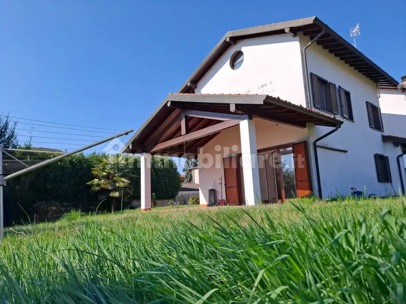 Villetta a schiera in affitto a Fenegrò