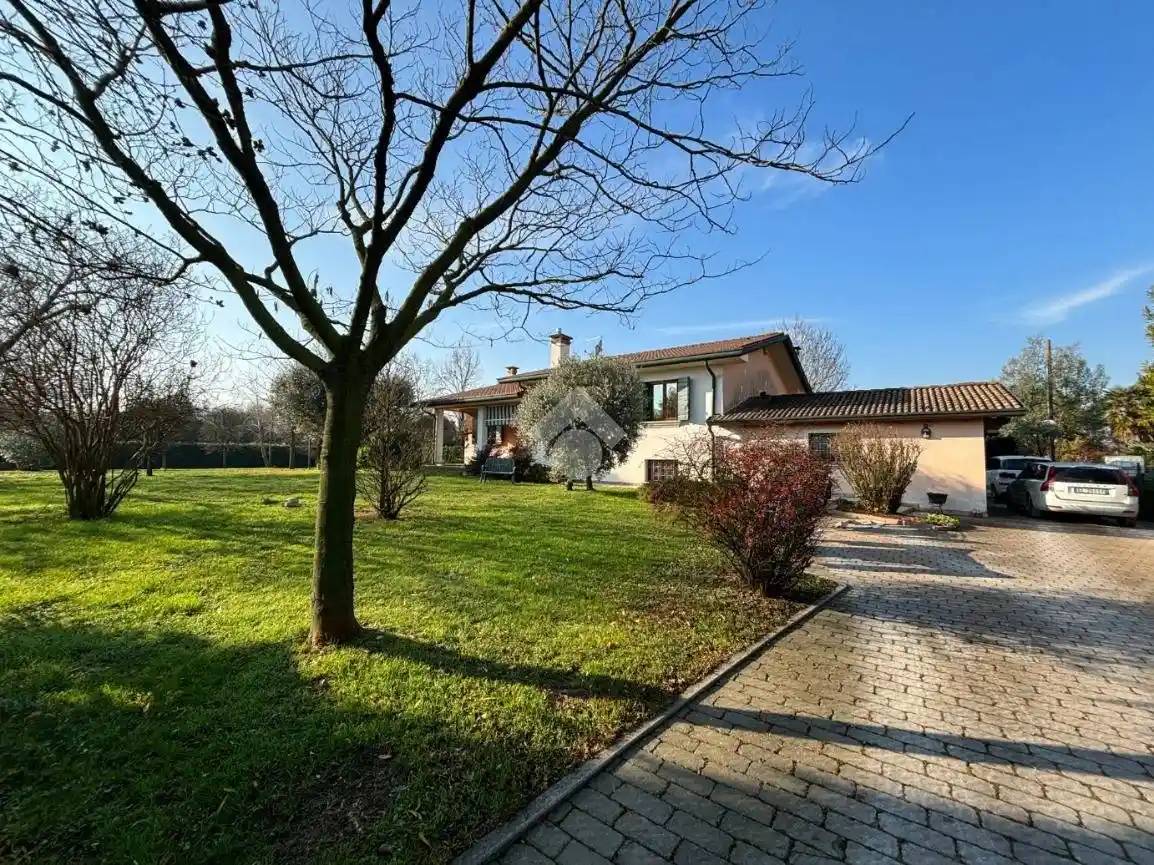 Villa in vendita a San Giorgio delle Pertiche