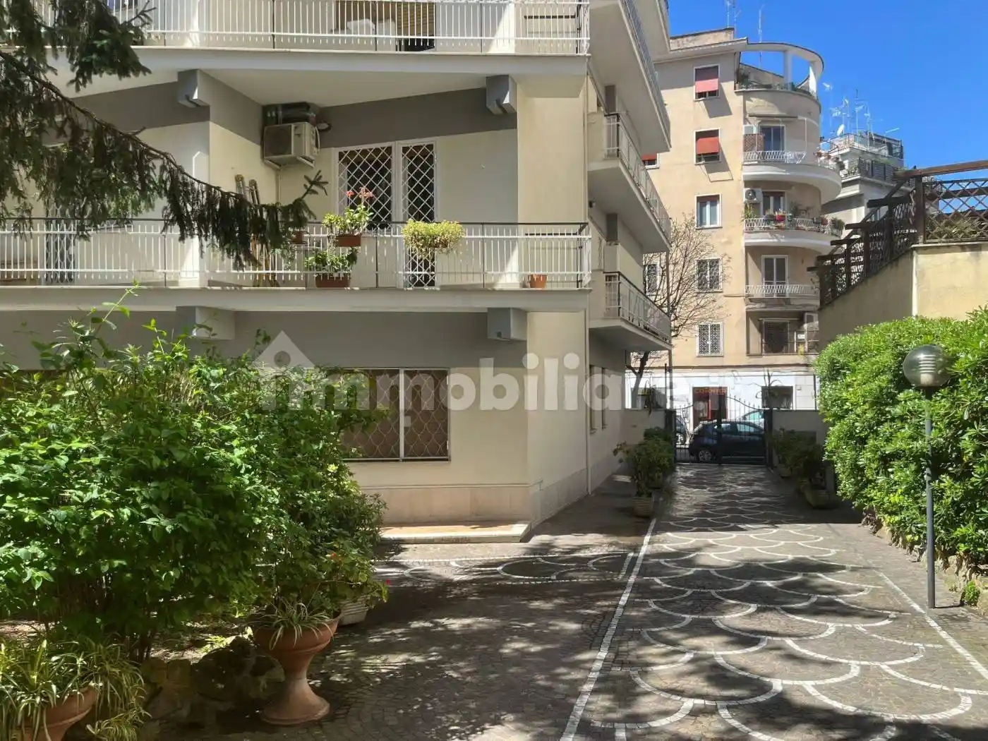 Appartamento in vendita a Roma