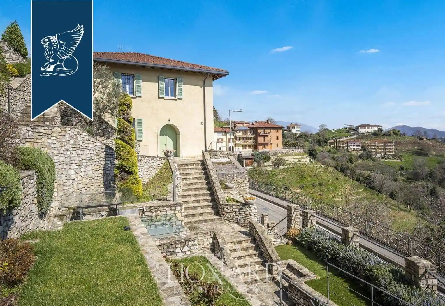 Villa in vendita a Montevecchia
