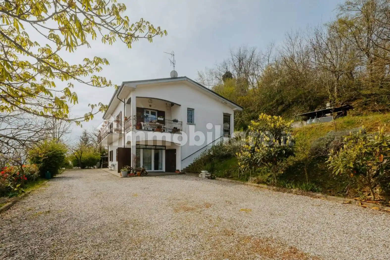 Villa in vendita a Monterenzio