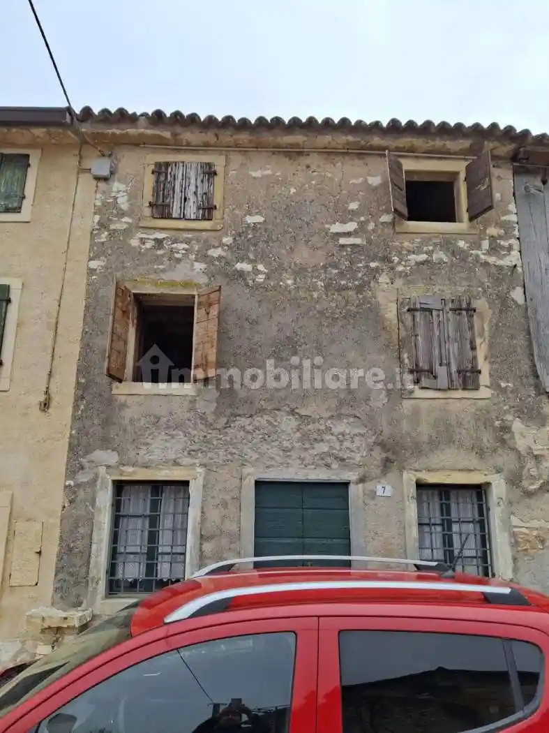 Rustico - Casale in vendita a Tregnago