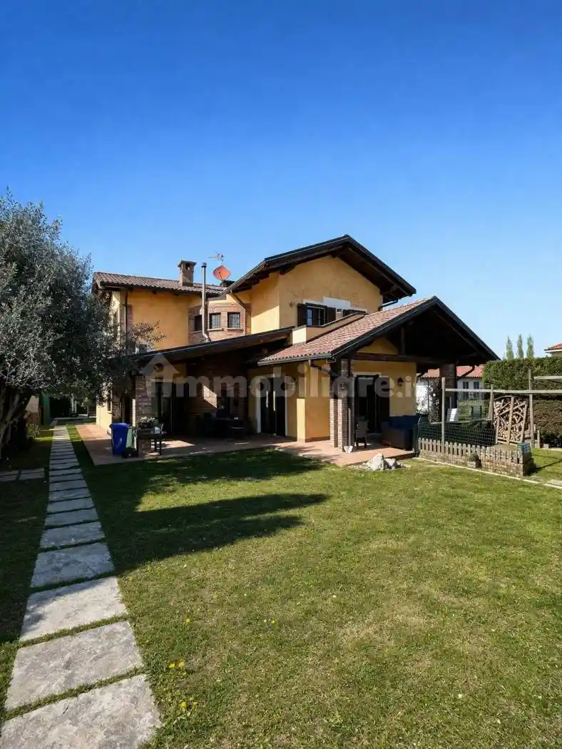 Villa in vendita a Chieri