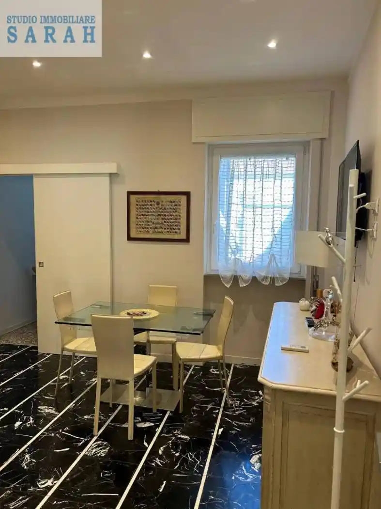 Appartamento in affitto a Viareggio