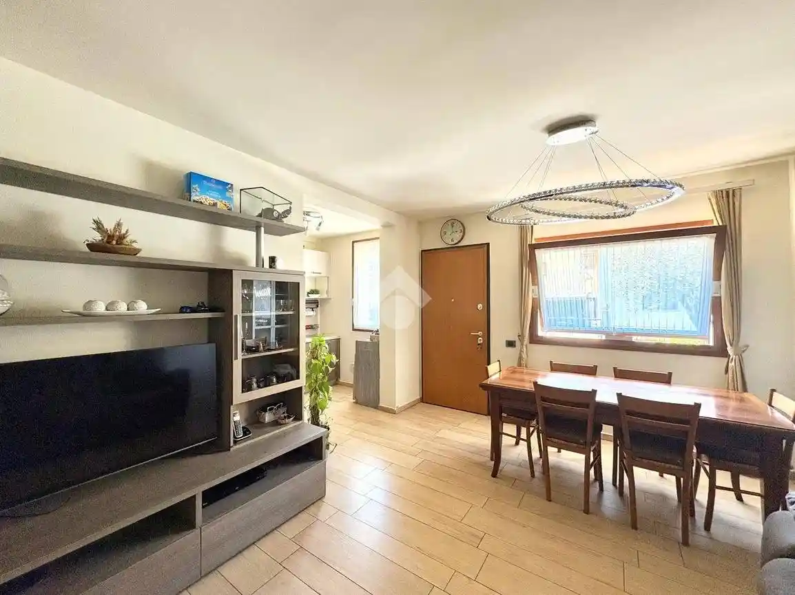 Villa in vendita a Adro