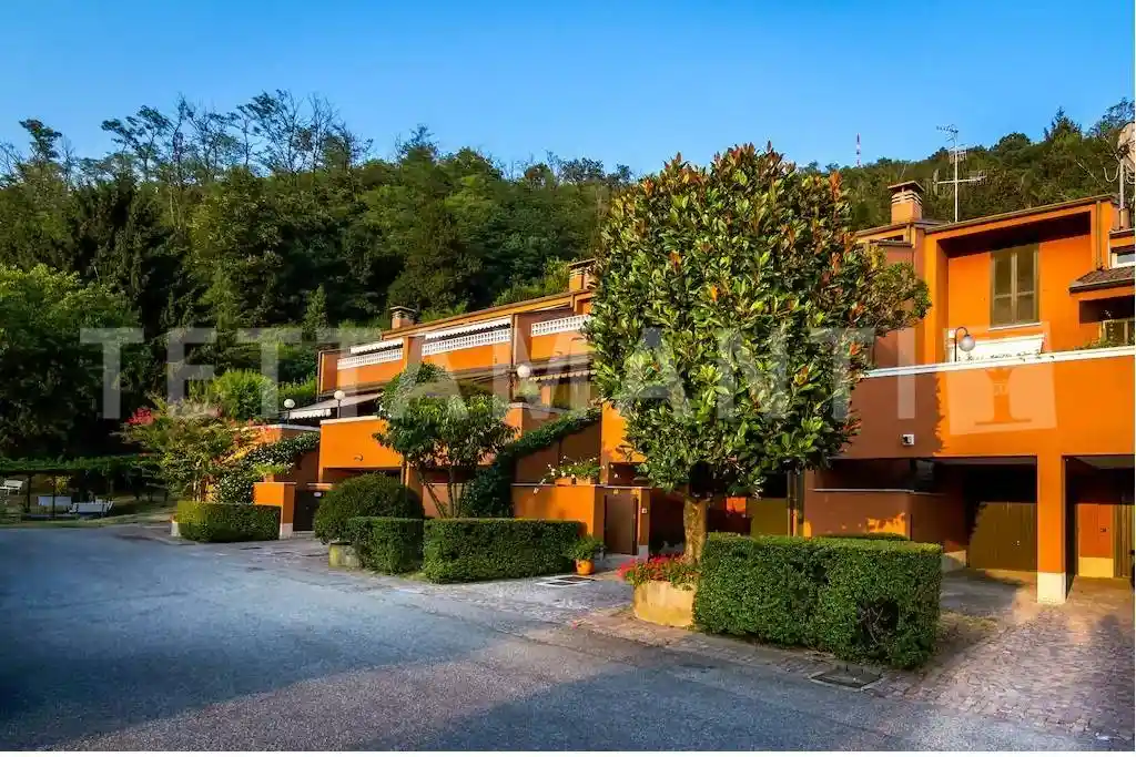 Villa in vendita a Como