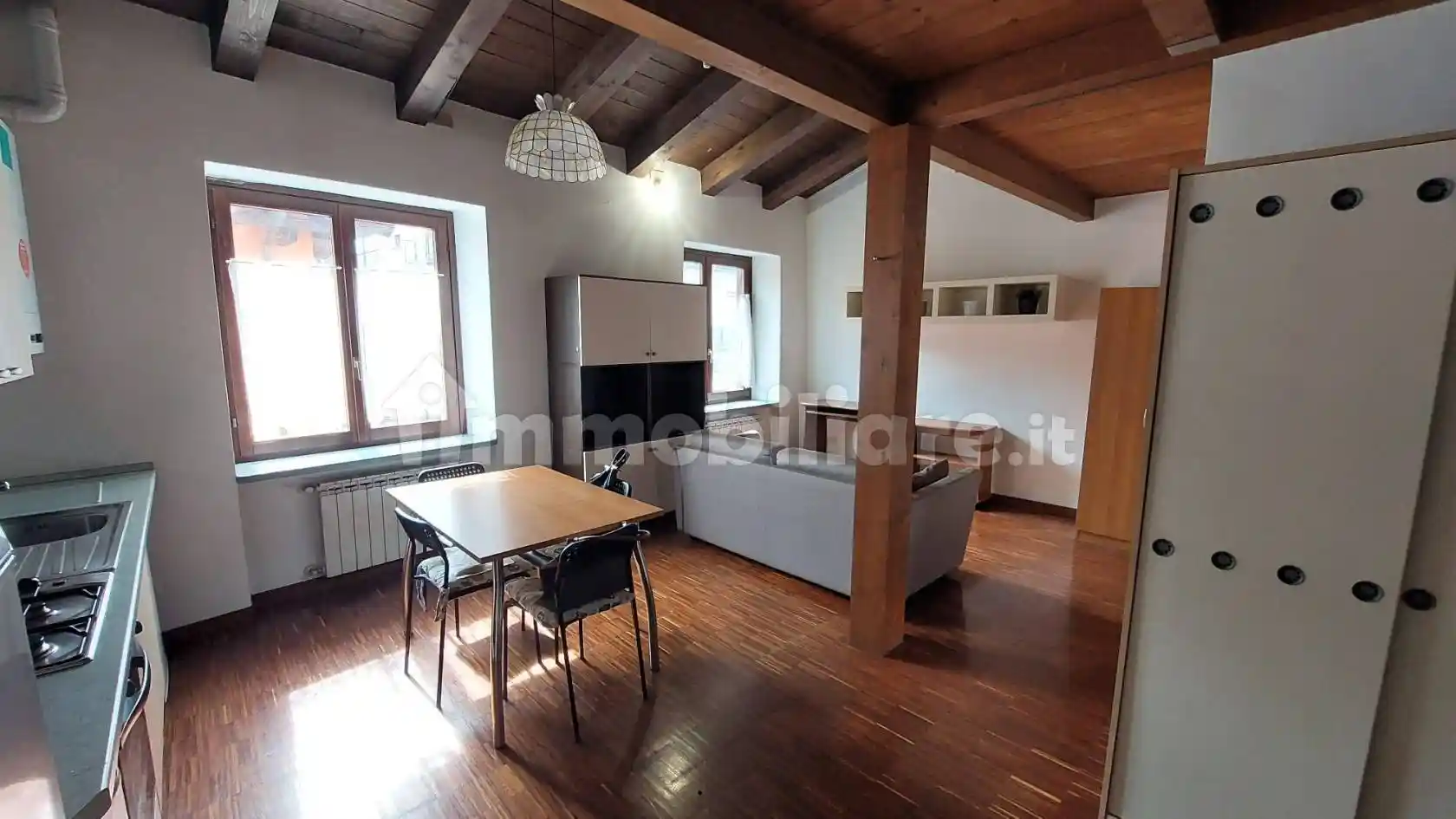 Appartamento in vendita a Piacenza