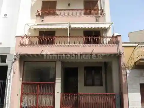 Appartamento in vendita a Vittoria