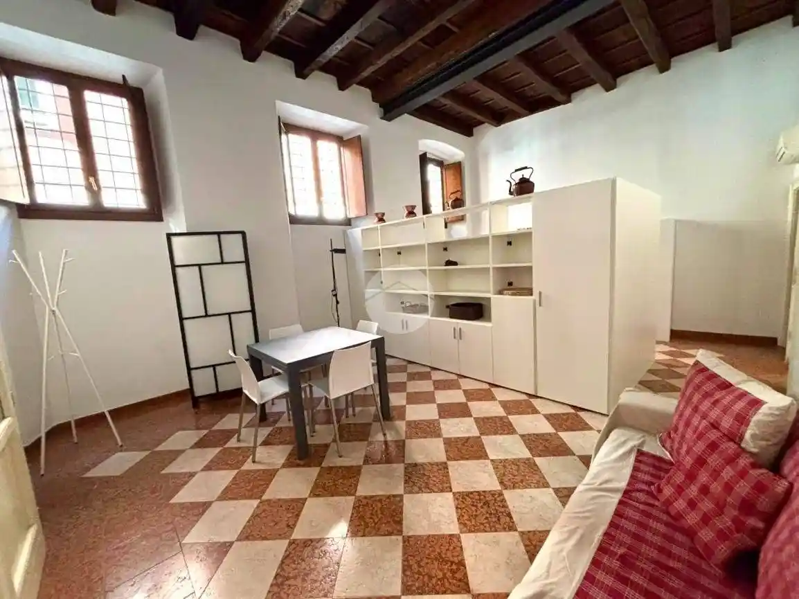 Appartamento in affitto a Verona