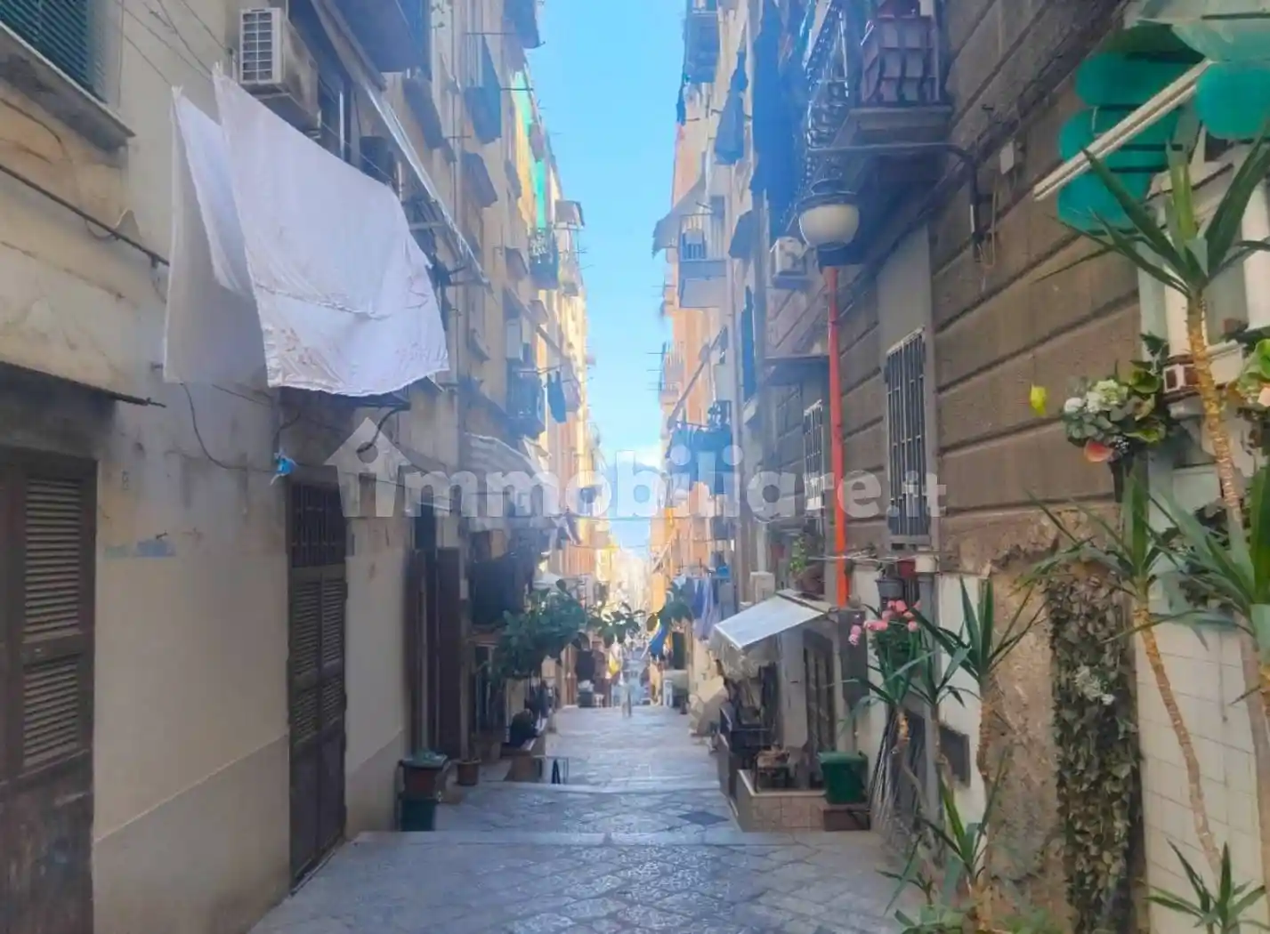 Appartamento in vendita a Napoli