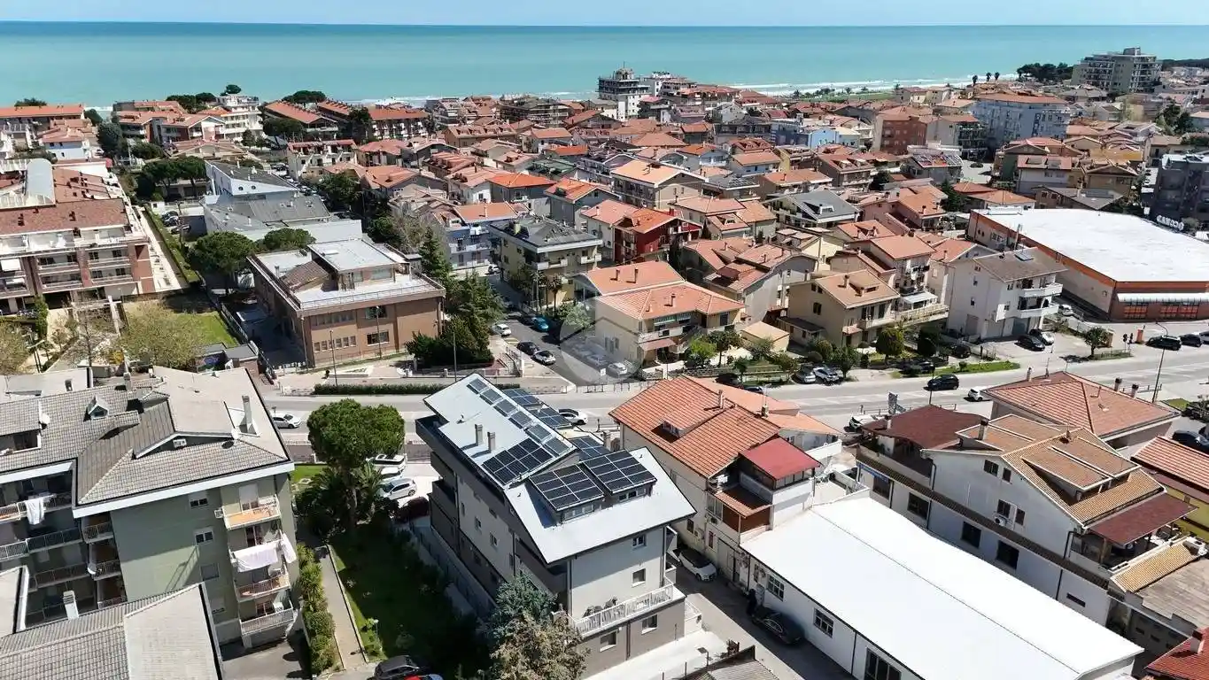 Appartamento in vendita a Pineto