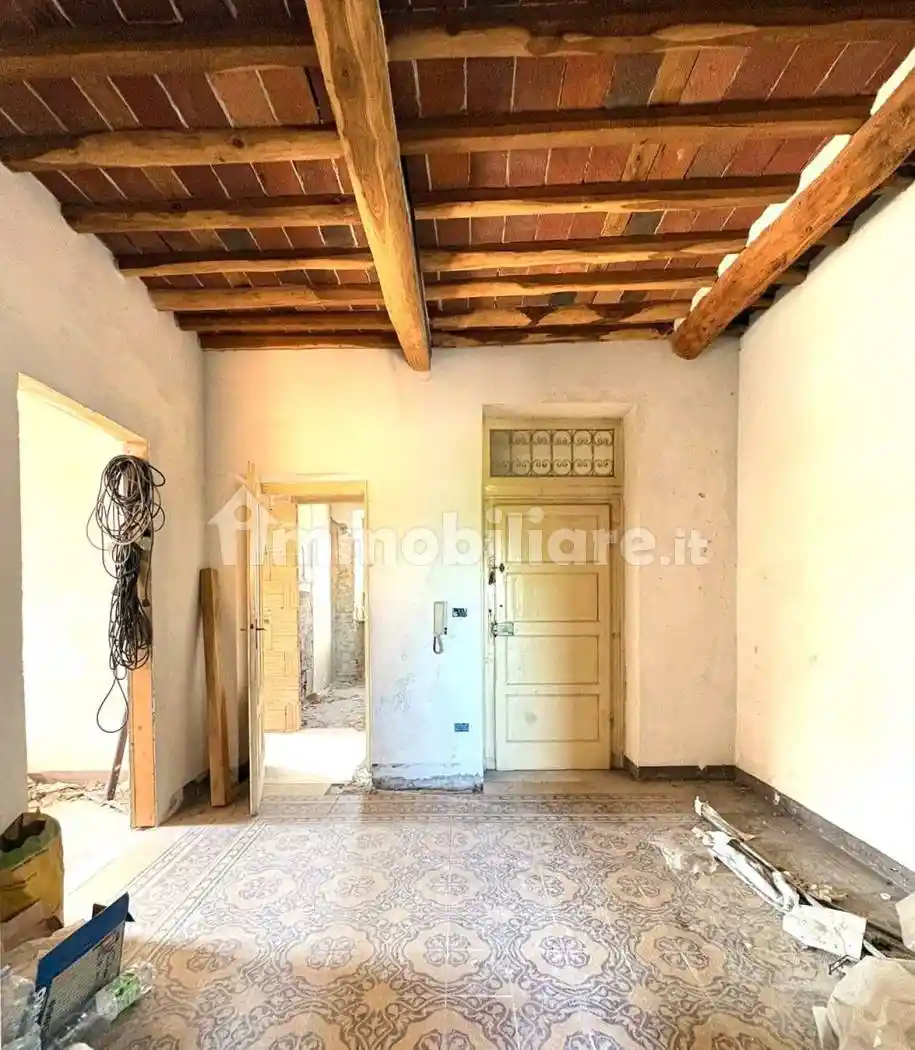 Appartamento in vendita a Lucca