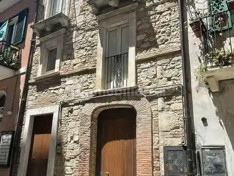 Villa in vendita a Guardiagrele