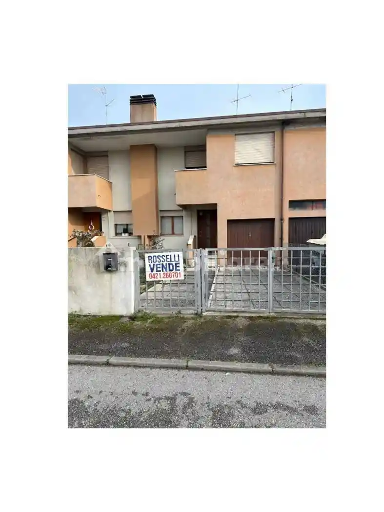 Villetta a schiera in vendita a Caorle