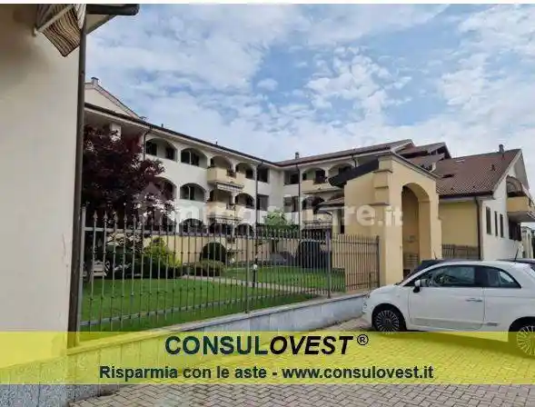 Appartamento in vendita a Trecate