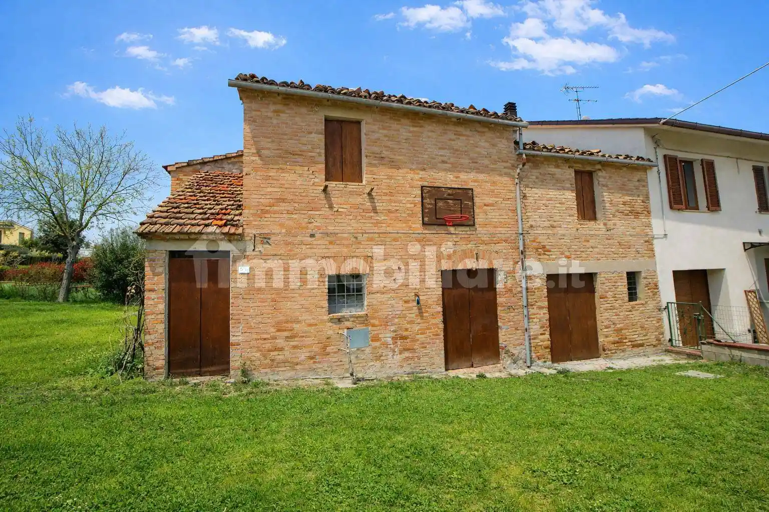 Rustico - Casale in vendita a San Paolo di Jesi