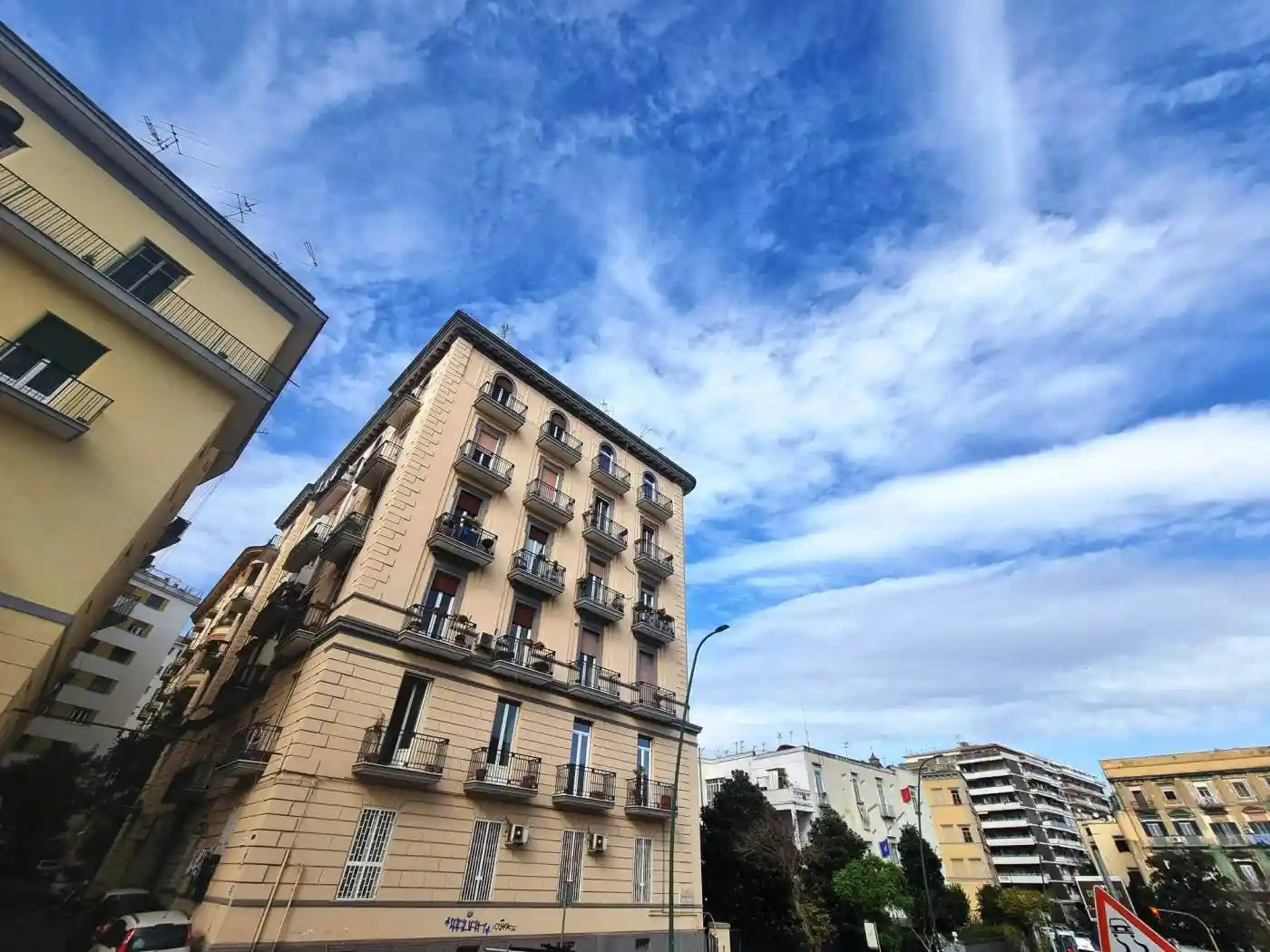 Appartamento in vendita a Napoli